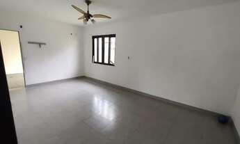 Imagem 6: Casa plana para locação/Moraria ou para fins comerciais/ Bairro Glória - Joinville - SC