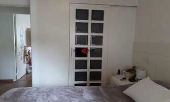 Imagem 2: Oportunidade: Apartamento confortável com 3 dormitórios sendo uma suíte com armários sacad