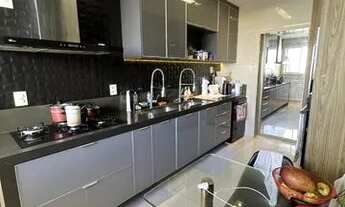 Imagem 2: Apartamento para aluguel e venda possui 162 metros quadrados com 3 quartos