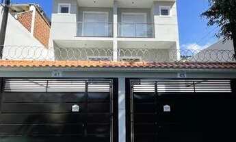 Imagem: Sobrado NOVO com 3 SUÍTES à venda, 140