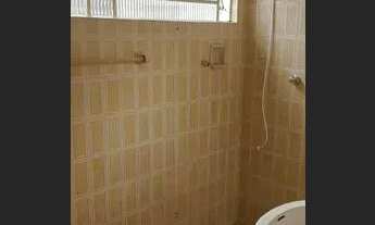 Imagem 3: Sobrado comercial disponível para locação e bem localizado