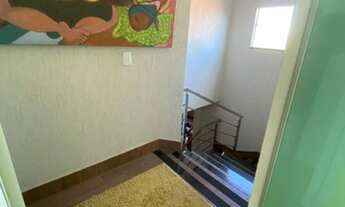 Imagem 4: Apartamento 3 quartos c/ 1 suíte piso superior / 2 salas comerciais e 1 casa com 1 suíte p