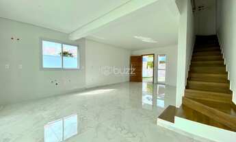 Imagem 2: Casa Nova muito bem localizada com 3 quartos sendo 1 suíte com ESCRITURA Campeche Florian