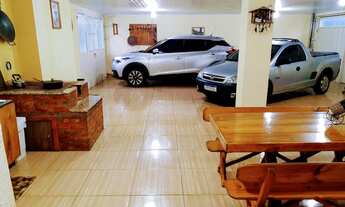 Imagem 4: Casa dois andares, terreno 360m², casa com 216m², 03 dormitórios sendo uma suíte