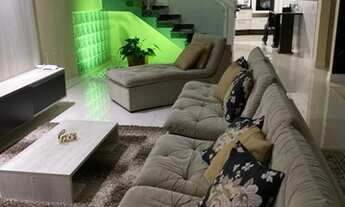 Imagem 7: Sobrado para venda possui 300 metros quadrados com 5 quartos em Caiçara - Praia Grande - S