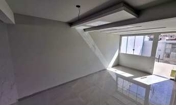 Imagem 5: Casa tr?plex de 3 quartos e 3 vagas de garagem no Bairro Santa Am?lia