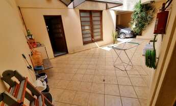 Imagem 4: Sobrado para venda possui 350 m², com 5 quartos e 5 vagas de garagem no Baeta Neves em SBC