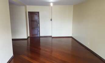 Imagem 2: Apartamento para aluguel possui 248 metros quadrados com 3 quartos em Ingá - Niterói - RJ