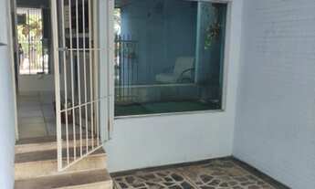 Imagem 2: Casa para venda tem 147 metros quadrados com 4 quartos em Presidente Roosevelt - Uberlândi