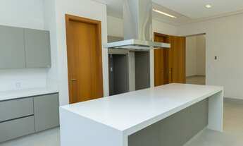 Imagem 7: Sobrado para venda com 600 metros quadrados com 4 quartos