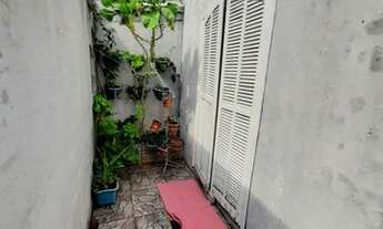 Imagem 3: Casa para venda 60m² no bairro Fanny, em uma das principais ruas do bairro