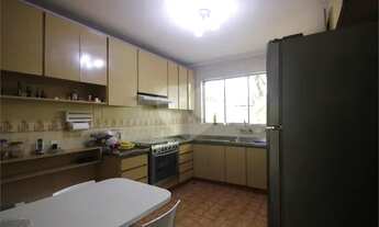 Imagem 7: Sobrado reformado ao lado do Vera CRUZ