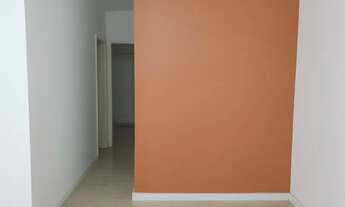 Imagem 4: Apartamento com 110m2, frente, varandão, armários nos quartos