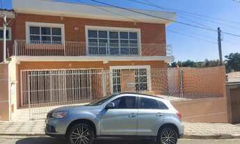 Imagem: Sobrado para aluguel possui 238 metros quadrados