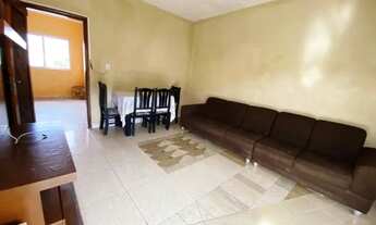 Imagem 2: Sobrado Independente com 3 Dormitórios, Quintal e Garagem no Flórida, Lado Praia