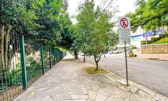 Imagem 2: Apartamento para venda com 2 quartos no Mont'Serrat - Porto Alegre - RS