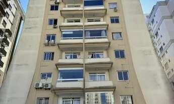 Imagem 1: Apto 01 dormitório com armário embutido, bwc completo, cozinha com armário embutido e área