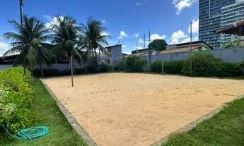 Imagem 2: Casa de condomínio duplex para venda tem 190 metros quadrados com 5 quartos