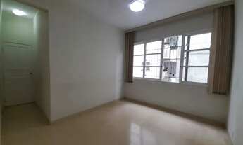 Imagem 1: EXCELENTE APARTAMENTO EM RUA NOBRE DA TIJUCA