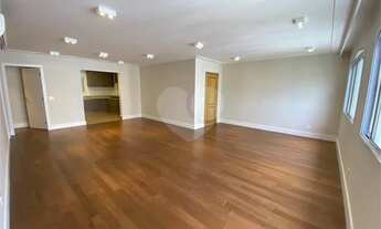 Imagem 3: Apartamento todo reformado, vista para o Parque do Povo, 162 m2, 3 quartos (1 suíte) e, 2