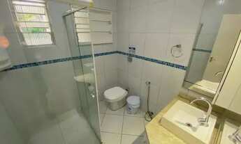 Imagem 2: Casa para venda com 160 metros quadrados com 3 quartos em Jardim América - Taboão da Serra