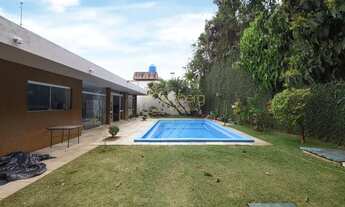 Imagem 3: Casa de Vila, tranquilidade e segurança com muito verde