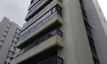 Imagem 2: Apartamento para venda tem 192 metros quadrados com 4 quartos em Boa Viagem - Recife - PE