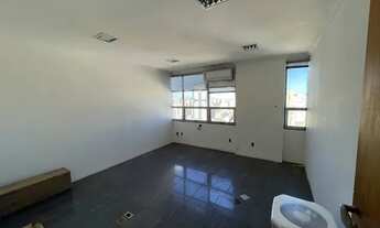 Imagem 4: Sala comercial escritório Edifício Cruz Alta, ar condicionado, 1 vaga de garagem, lado Igr