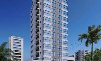 Imagem: A 500 metros da praia central, 03 Suítes