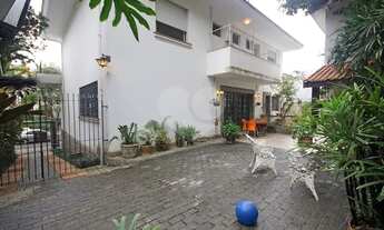 Imagem 4: PACAEMBU !!! Casa com 4 dormitórios