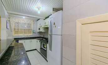 Imagem: CASA A VENDA NA REGIÃO DE ITAPUÃ, FRENTE