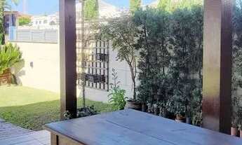 Imagem 7: Casa para venda possui 154 metros quadrados com 4 quartos em Pântano do Sul - Florianópoli