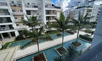 Imagem 2: Apartamento para venda com 2 quartos (01 suite) semi mobiliado em Abraão - Florianópolis