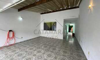 Imagem: Casa de rua-À VENDA-Conjunto Residencial