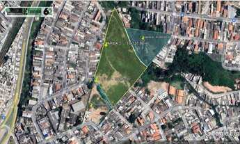 Imagem: Área Residencial. A 750m da Estação Engenheiro