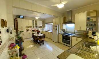 Imagem 5: Casa para venda tem 277 metros quadrados com 4 quartos em Jardim Holanda - Holambra - SP