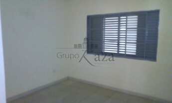 Imagem 6: Casa - Cidade Salvador - Jacareí - 2 Dormitórios - 300m² - Terreno Plano e Inteiro