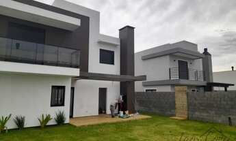 Imagem 3: Casa para Venda em Garopaba, Pedra Branca, 3 dormitórios, 3 suítes, 4 banheiros, 3 vagas