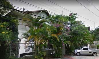 Imagem 3: Venda de Aptº Triplex na Lagoa com 188 m² 3 vagas de garagem