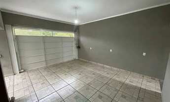 Imagem 3: Casa para aluguel possui 141 metros quadrados com 3 quartos