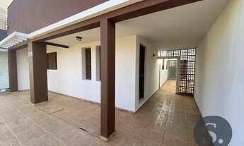 Imagem 2: Casa com 3 dormitórios para alugar, 160 m² por R$ 2.500,00 - Centro - Americana/SP