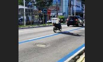 Imagem 2: Prédio comercial com 70m² com banheiro na Salgado Filho