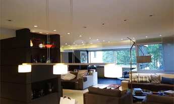 Imagem 3: Apartamento no bairro Real Parque com 185m² A.U., reformado e decorado. Estuda permuta