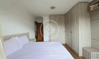 Imagem 6: Sobrado Triplex à venda com 03 dormitórios sendo 01 suíte e 02 vagas no Bairro Alto codigo