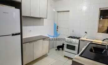 Imagem 2: Sobrado com ático e 3 dormitórios, sendo um suíte, no bairro Novo Mundo