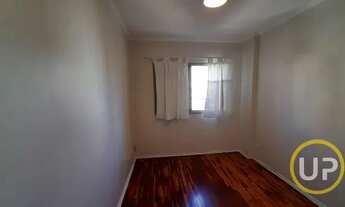 Imagem 6: Apartamento iluminado e bem distribuído com 2 quartos