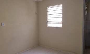 Imagem 7: Apartamento para aluguel possui 60 metros quadrados com 2 quartos em Centro - Crato - Cear