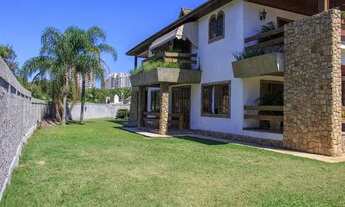 Imagem 2: Belíssima Casa no Cond. Park Palace 04 quartos com 1.100m² na Barra da Tijuca!!!