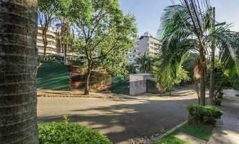 Imagem 2: Apartamento para venda tem 233 metros quadrados com 3 quartos em Bela Vista - Porto Alegre