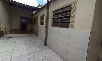 Imagem: QR 404 lote com 2 casas, ótimo preço SOMENTE